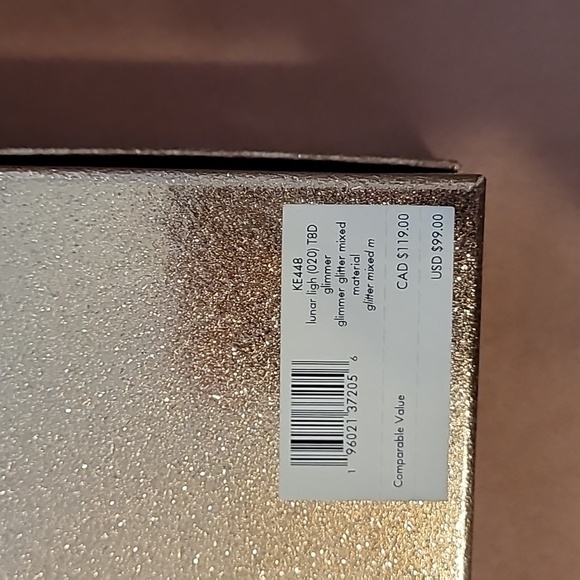 💥💥💥💥LOW START Kate Spade Glittery Slim Card Holder NIB in Lunar Light - Picture 3 of 4